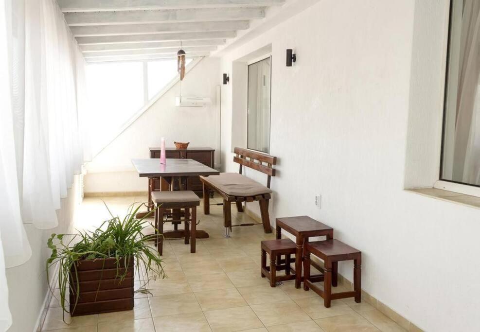 Modern Bright Close To Center And Grand Mall Apartament *